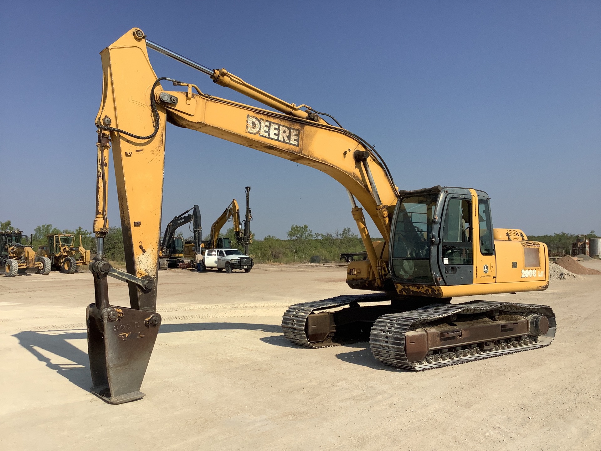 2004 John Deere 200C LC Tracked Excavator